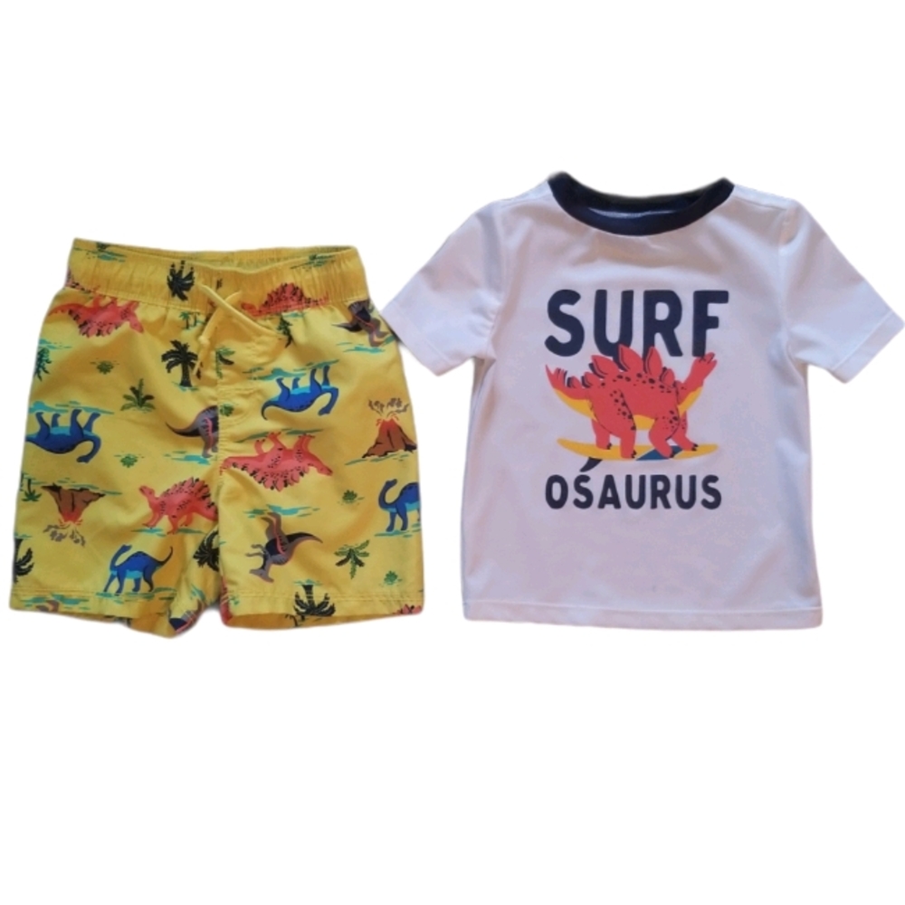 Swim trunk and rashguard set